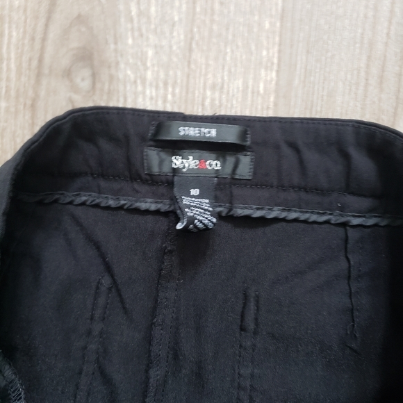 Women's style& co stretch capris - Picture 3 of 3